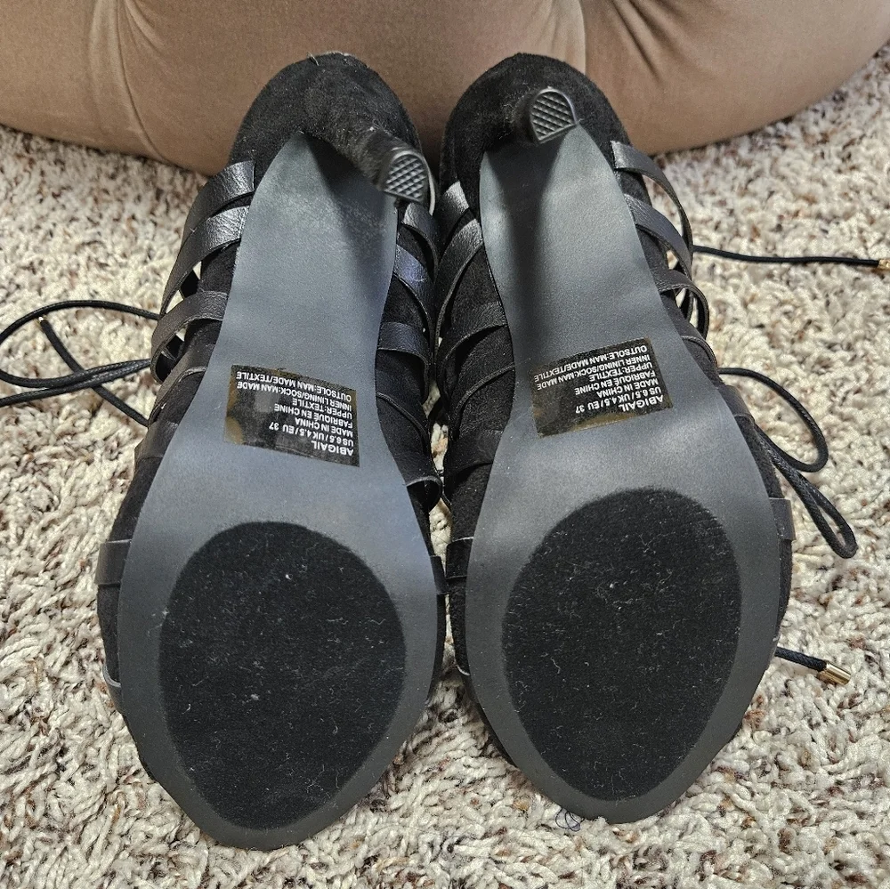 Shoedazzle Lace Up Booties NWOB
